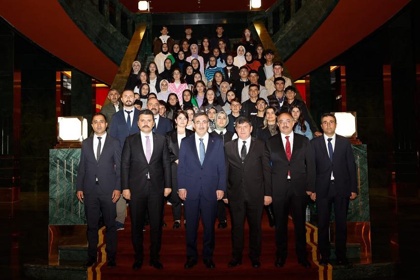 Başarılı Öğrenciler Ankara'da 