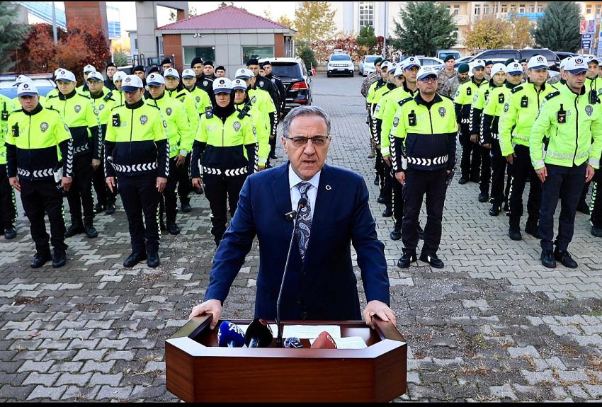 Trafik Ekiplerine Yaka Kamerası Dağıtıldı