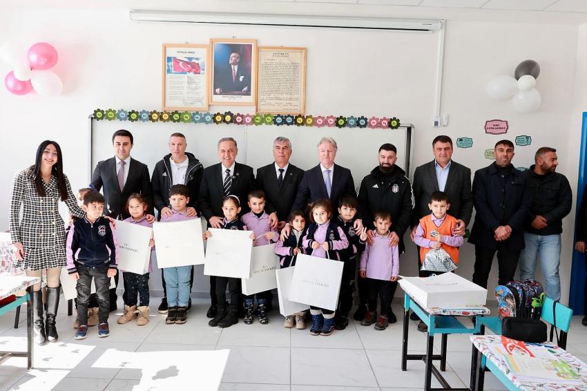 Beşiktaş Adaklı'da Kütüphane Açtı