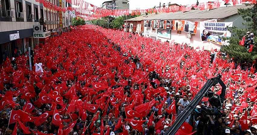 VALİLİK MİTİNG VE YÜRÜYÜŞ ALANLARINI AÇIKLADI