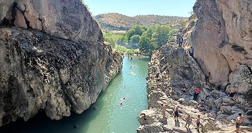 BIRKLEYN MAĞARALARINA YOĞUN İLGİ