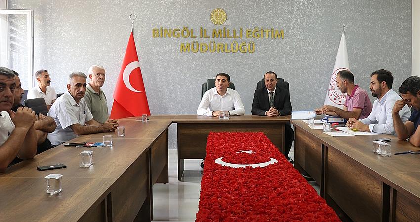 EĞİTİM HAZIRLIKLARI DEĞERLENDİRİLDİ